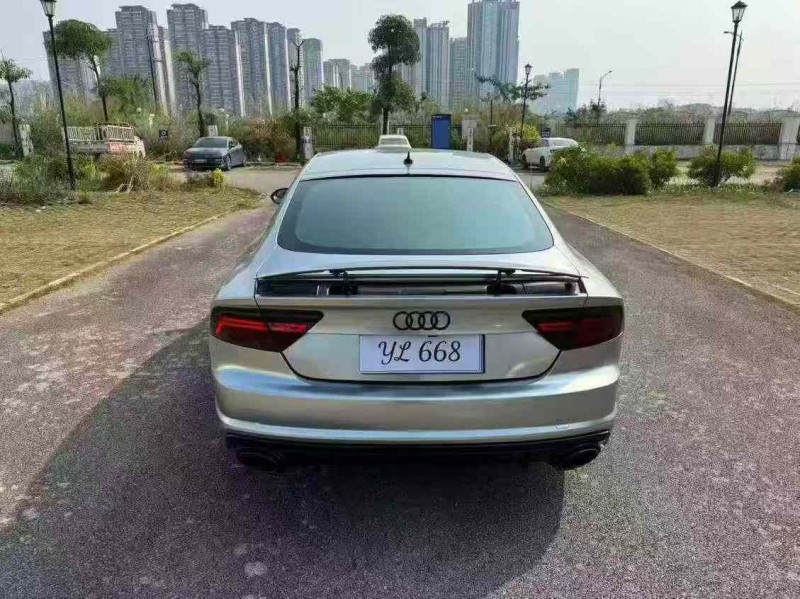 南宁16年奥迪A7L9