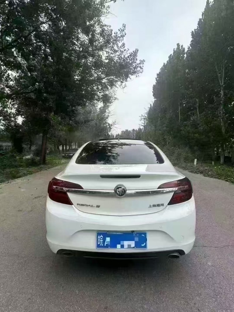 菏泽15年别克君威9