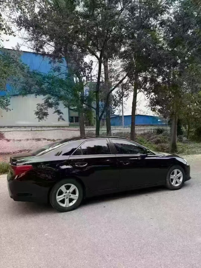 菏泽14年丰田锐志8