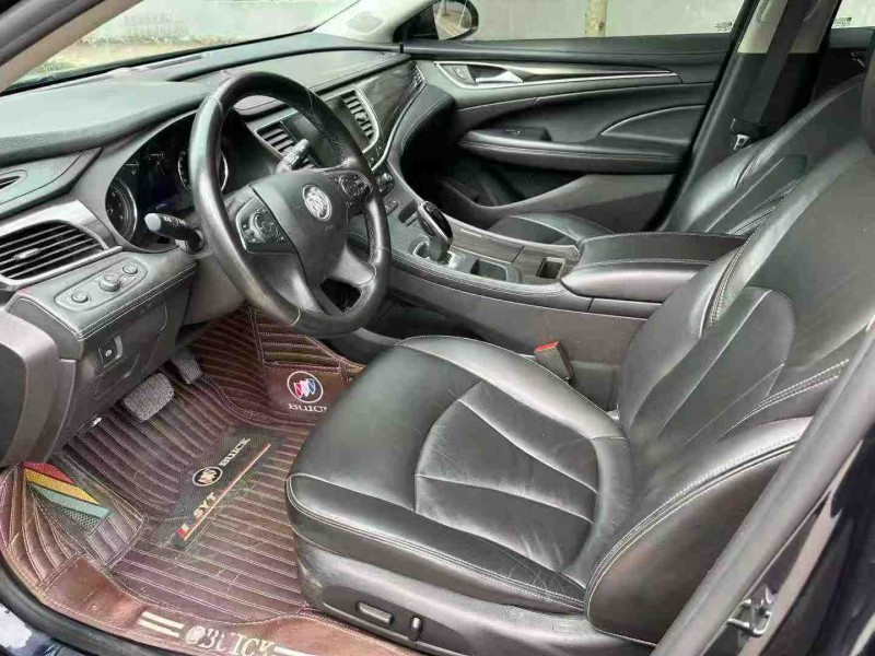 南宁21年别克君越4