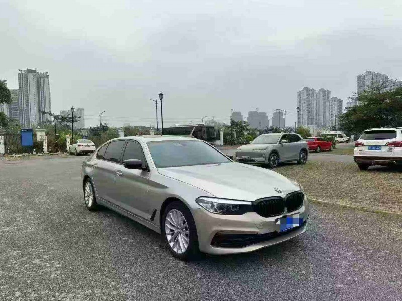 南宁19年宝马5系2