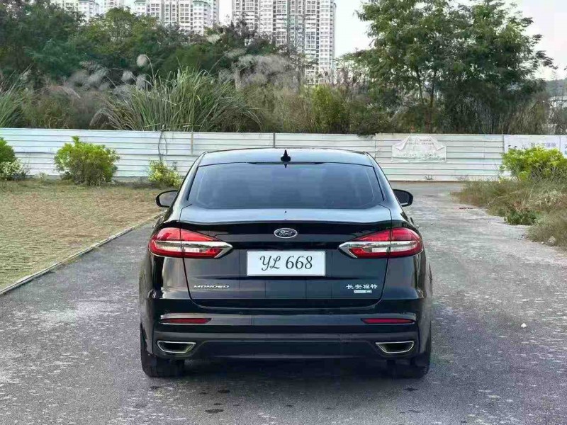 南宁21年福特蒙迪欧9