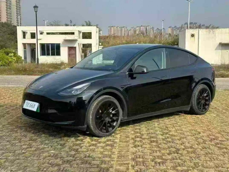南宁22年特斯拉MODEL Y3