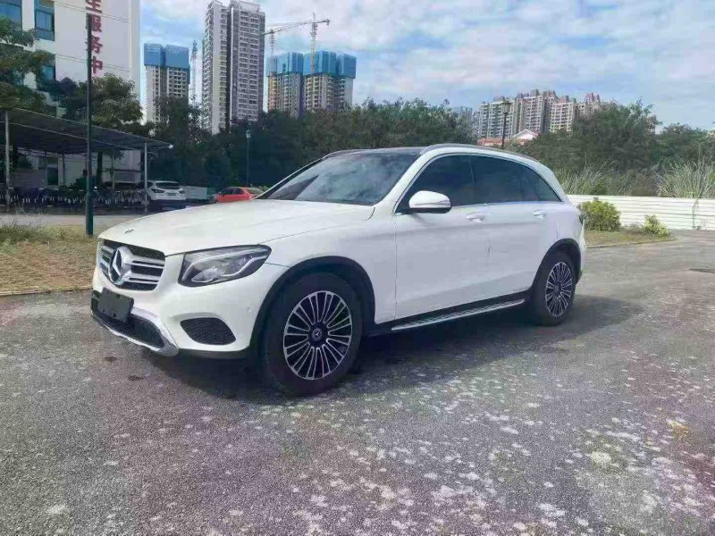南宁19年奔驰GLC3