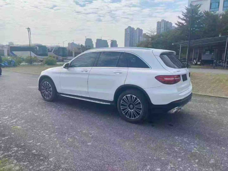 南宁19年奔驰GLC7
