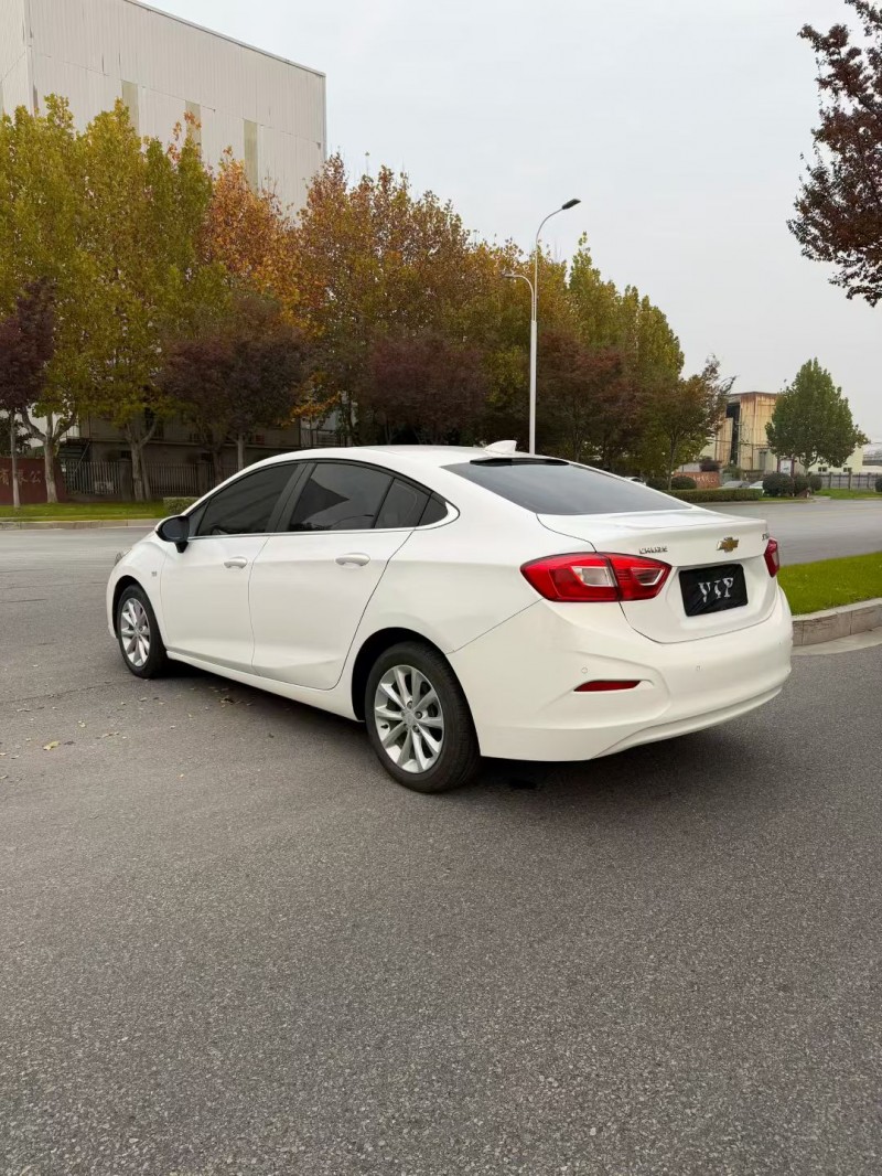 宿迁17年雪佛兰科鲁兹7