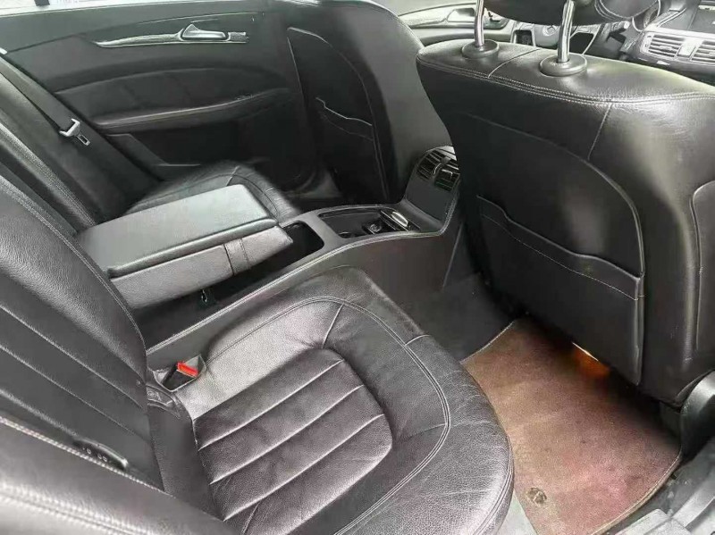 徐州14年奔驰CLS5