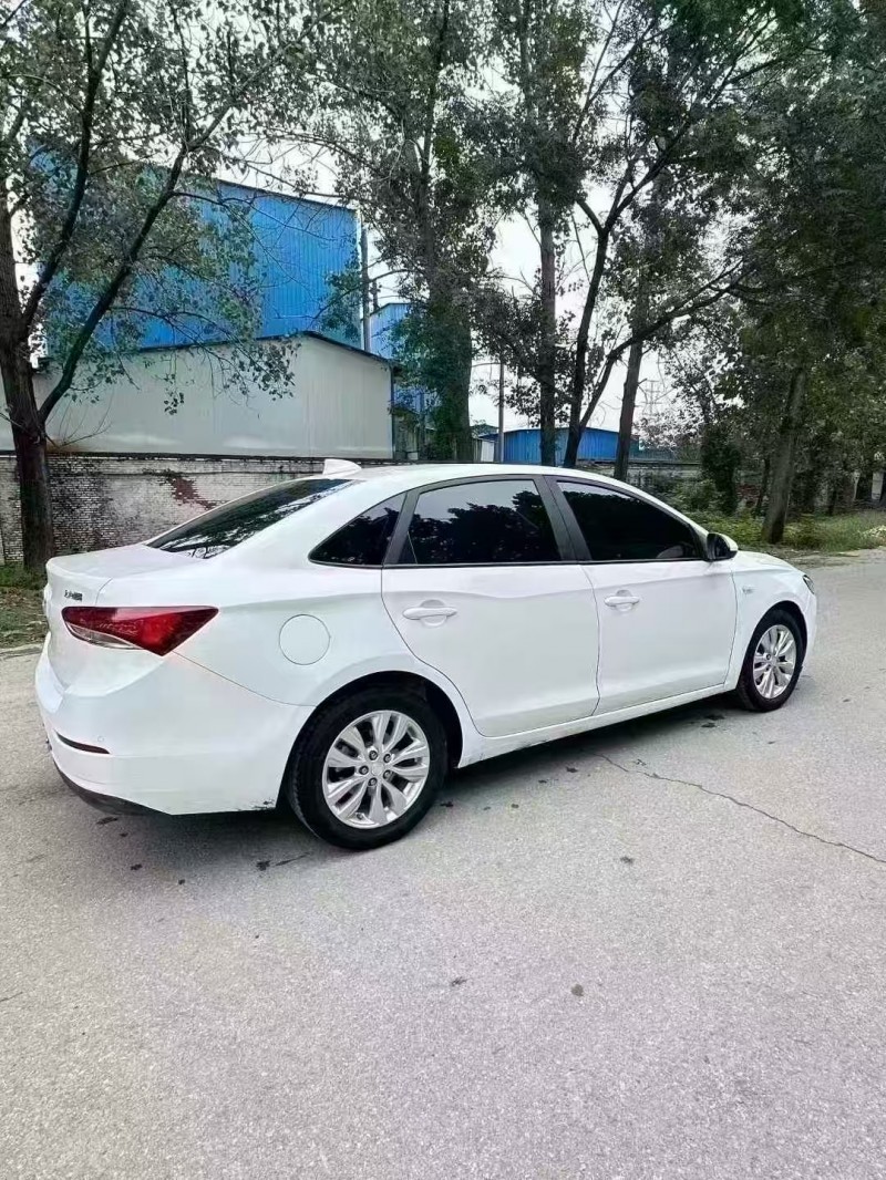 菏泽20年别克英朗8