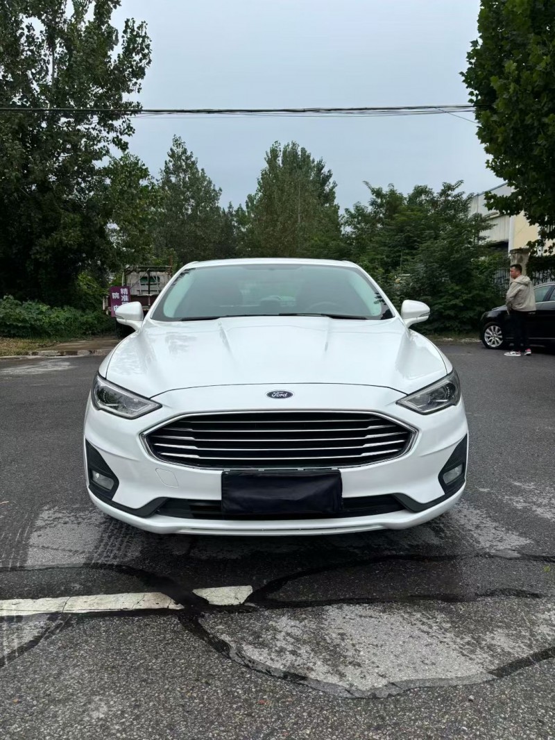 宿迁21年福特蒙迪欧1