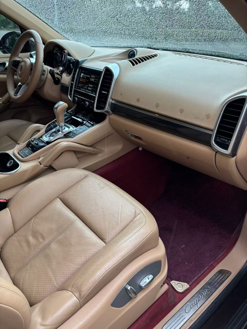 宿迁16年保时捷卡宴5