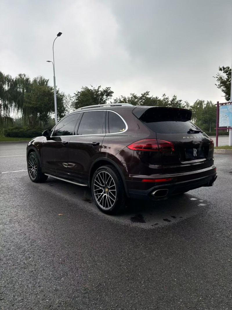 宿迁16年保时捷卡宴7