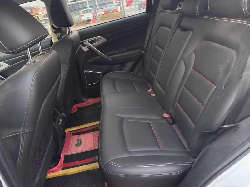 金华20年吉利博越7