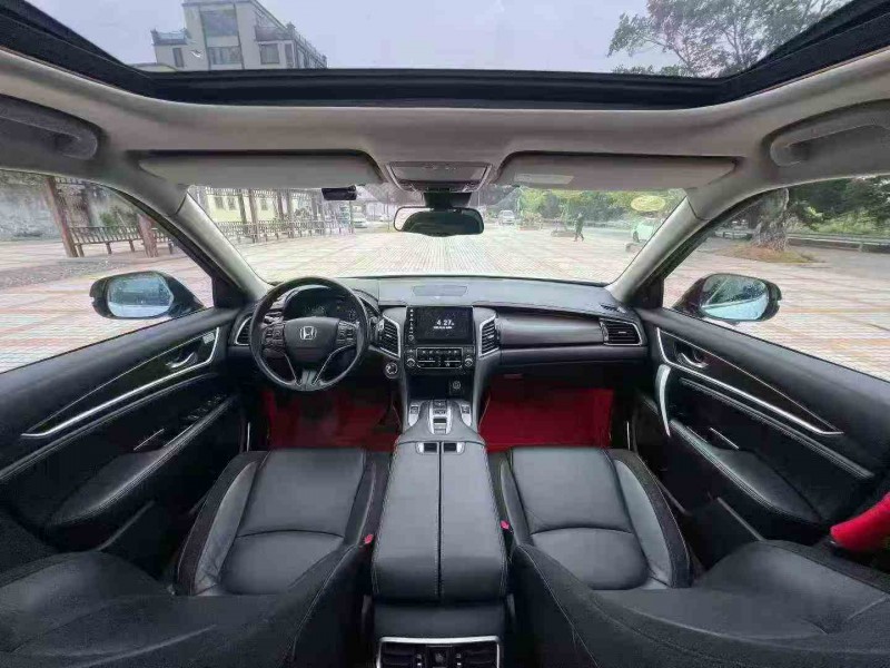 汕头17年本田冠道7