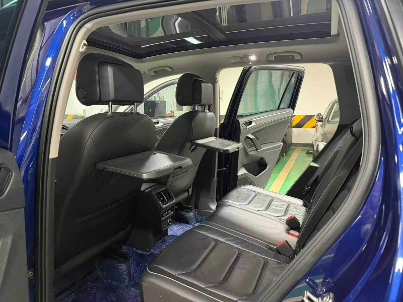 成都18年大众途观5