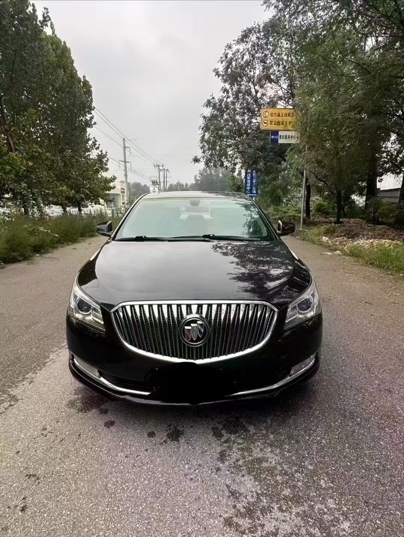 菏泽15年别克君越1