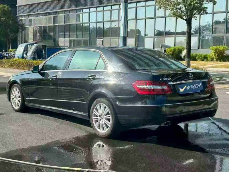 江门12年奔驰E5