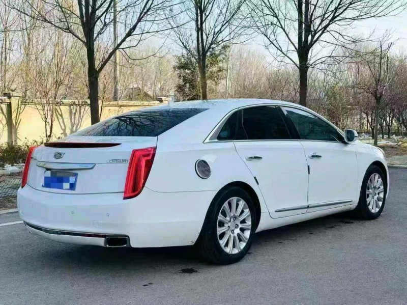 济南14年凯迪拉克XTS8