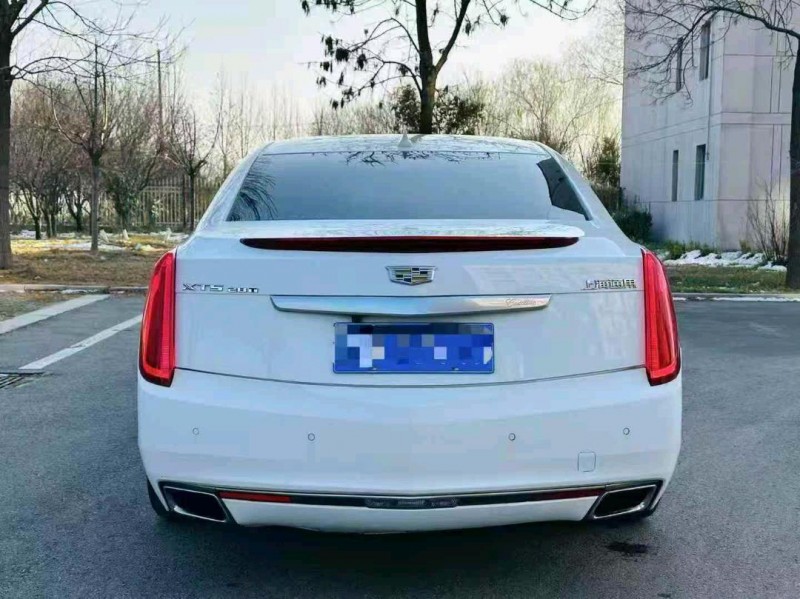 济南14年凯迪拉克XTS9