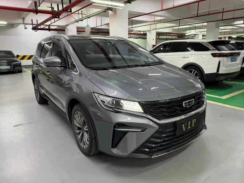 成都23年吉利嘉际3