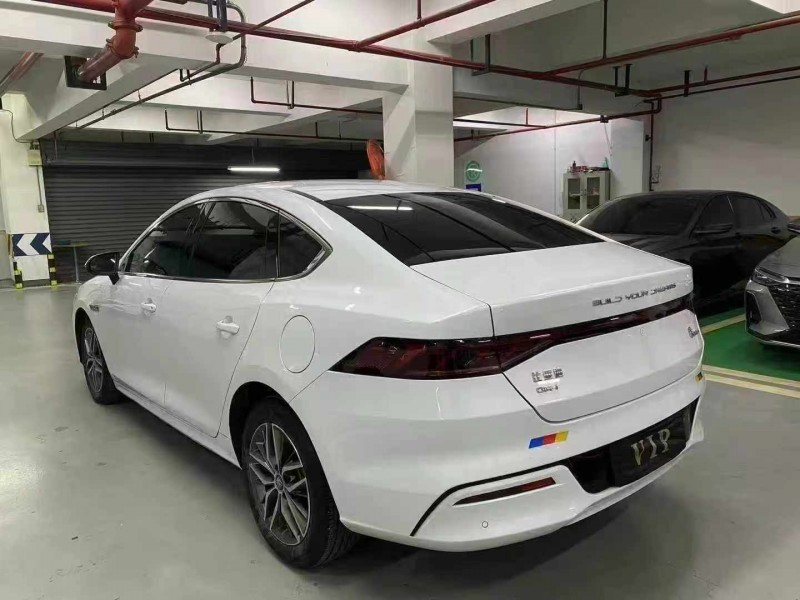 成都23年比亚迪秦5