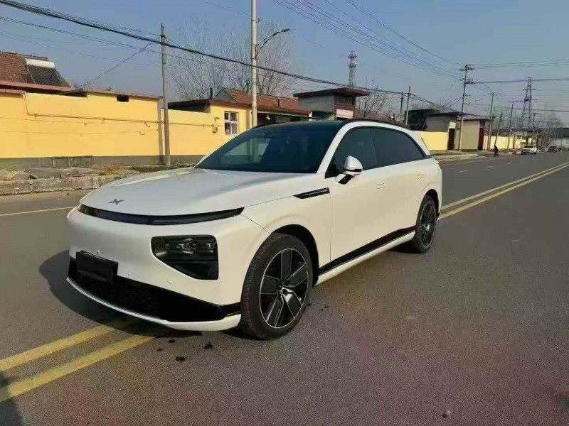 济宁23年小鹏汽车G93