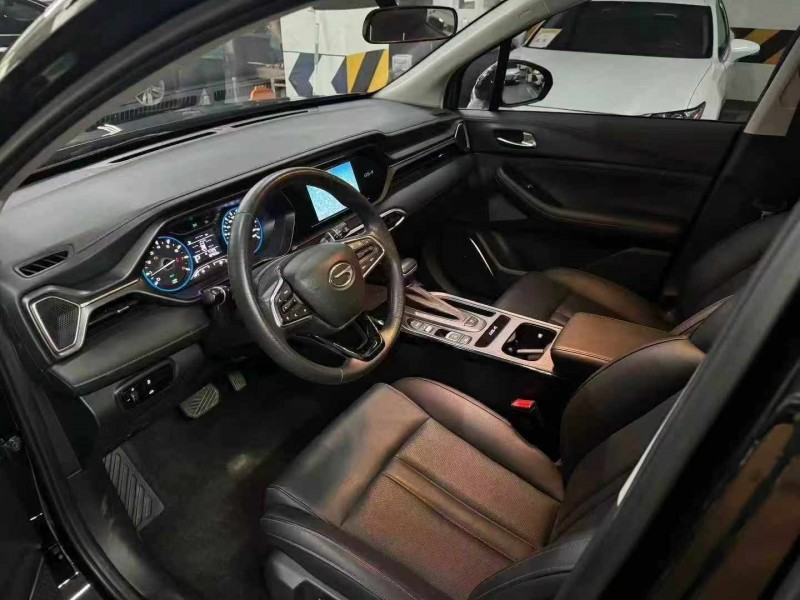 成都21年传祺GS44