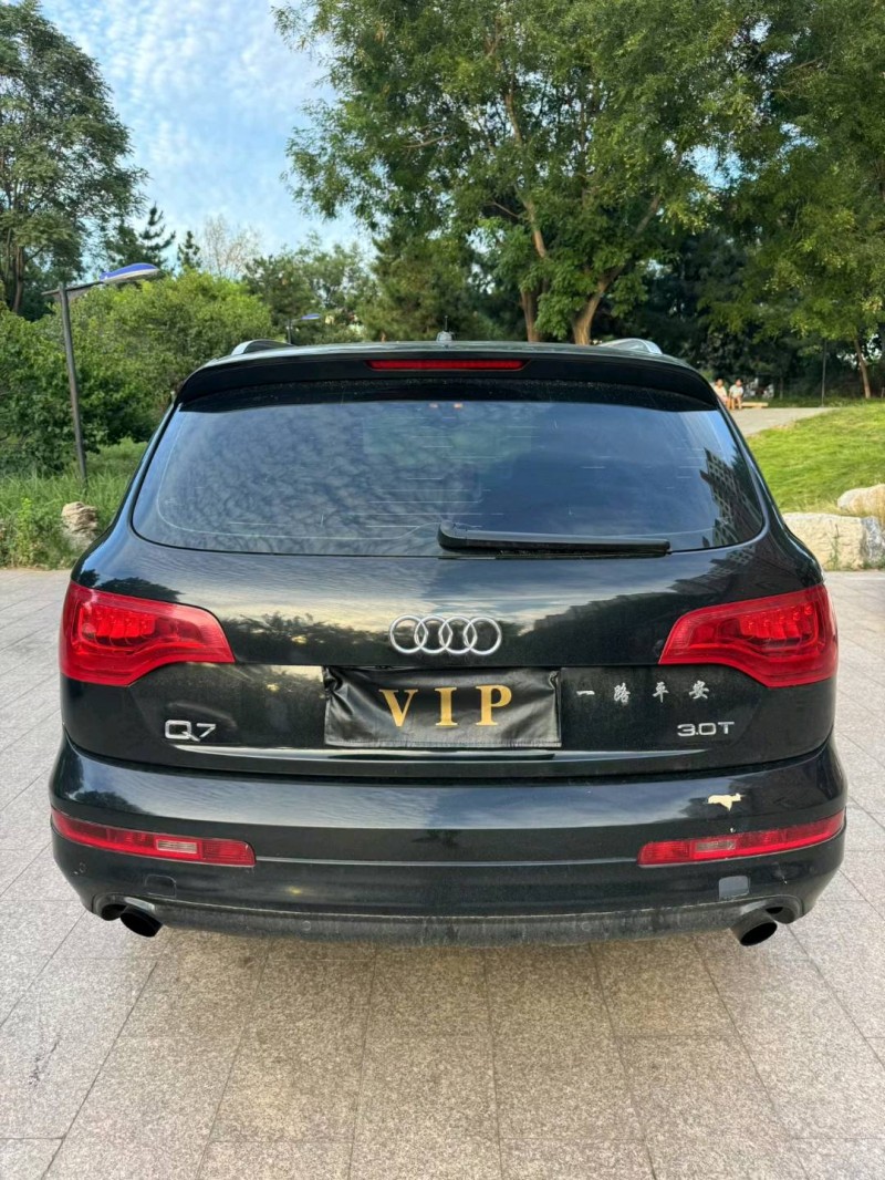 邢台11年奥迪Q74