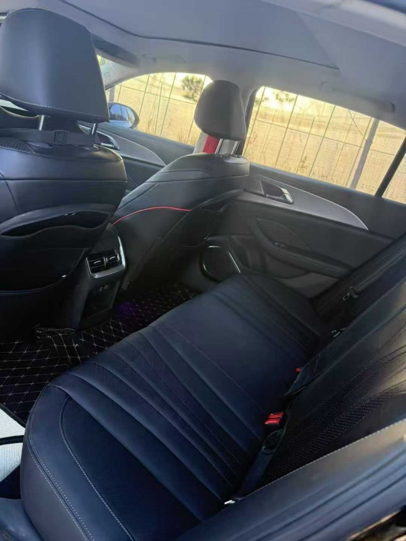 呼和浩特23年红旗H55