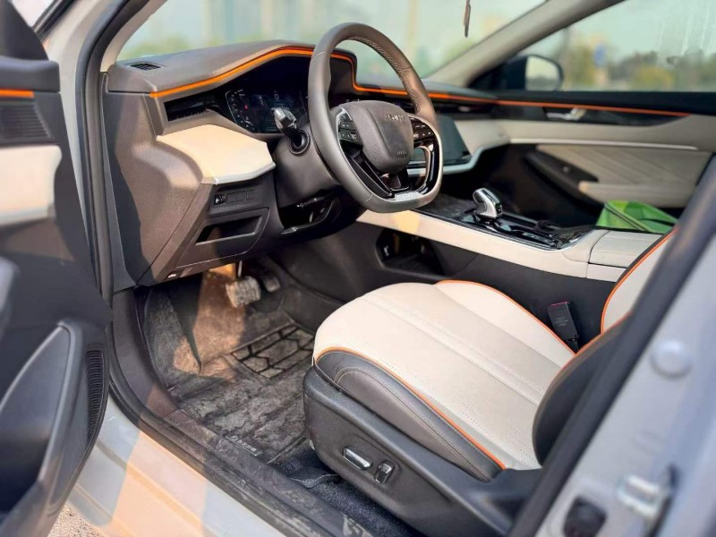 金华22年东风奕炫5