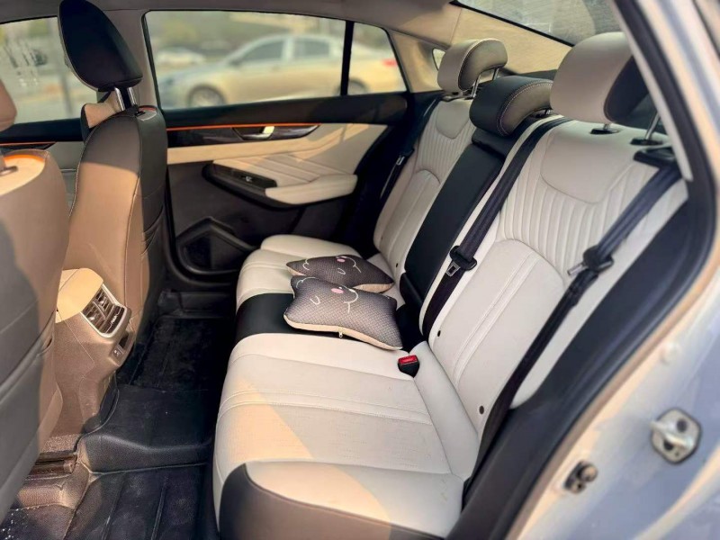 金华22年东风奕炫6