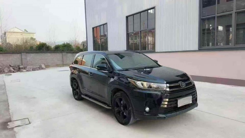 南平19年丰田汉兰达2