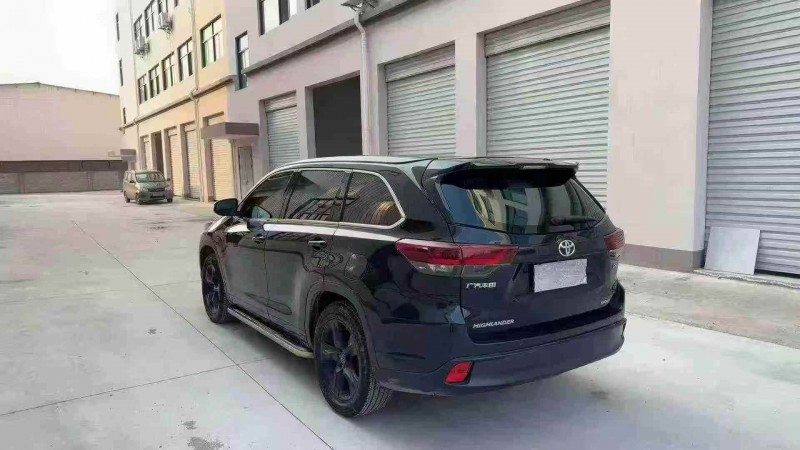 南平19年丰田汉兰达7