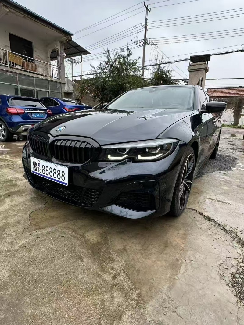 菏泽22年宝马3系3