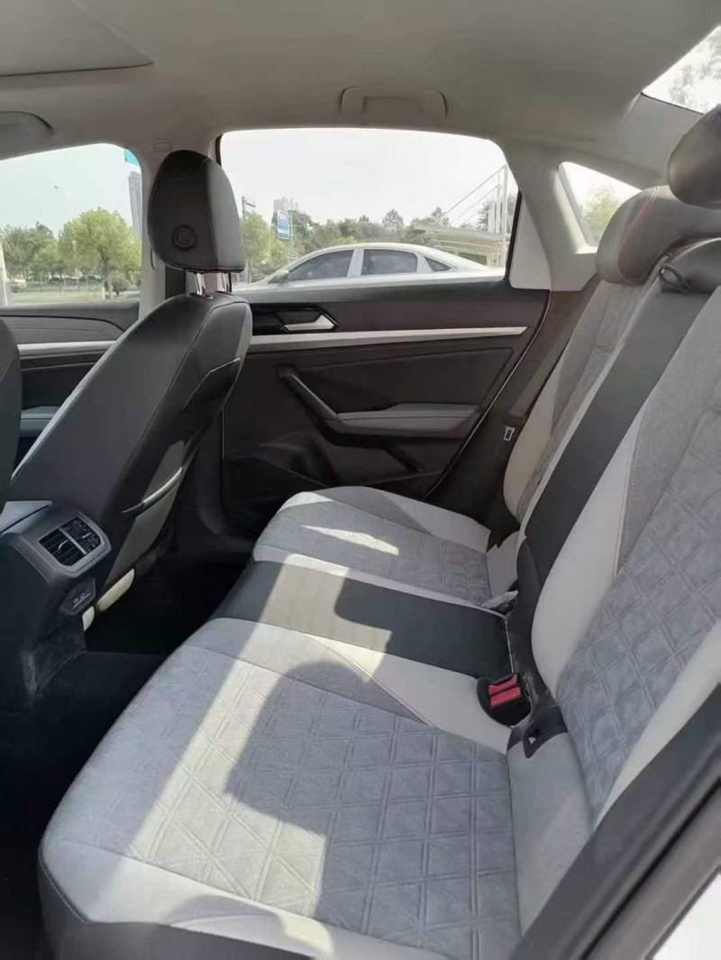 金华23年大众朗逸6