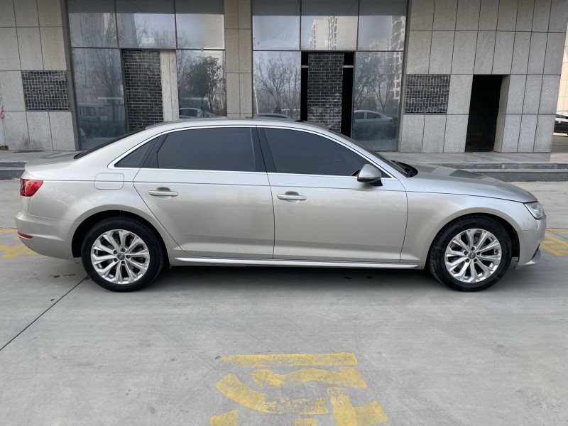 济宁17年奥迪A4L8