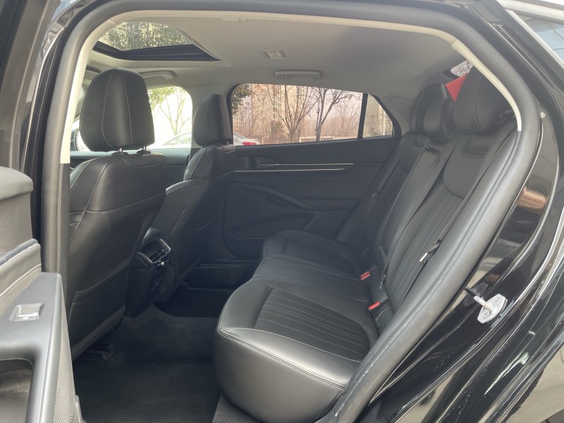 济宁24年福特蒙迪欧5