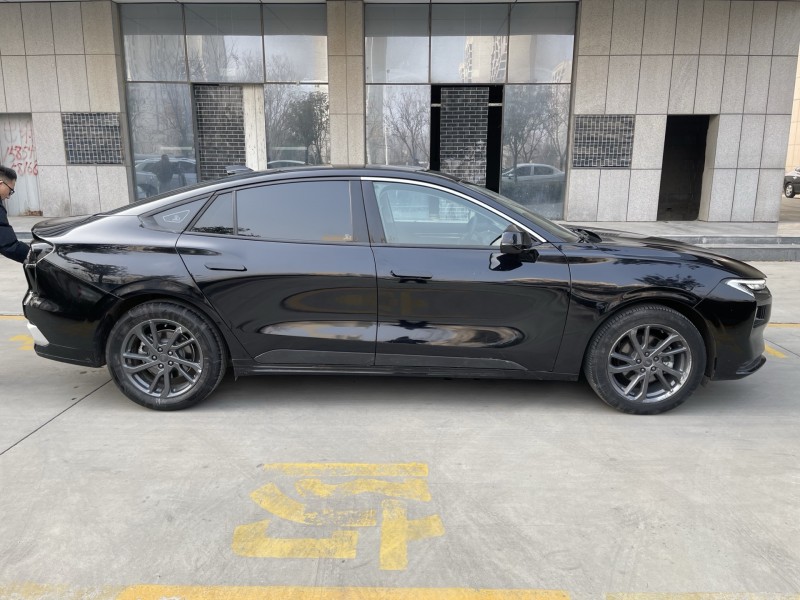 济宁24年福特蒙迪欧8