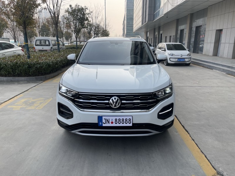 济宁19年大众探岳1