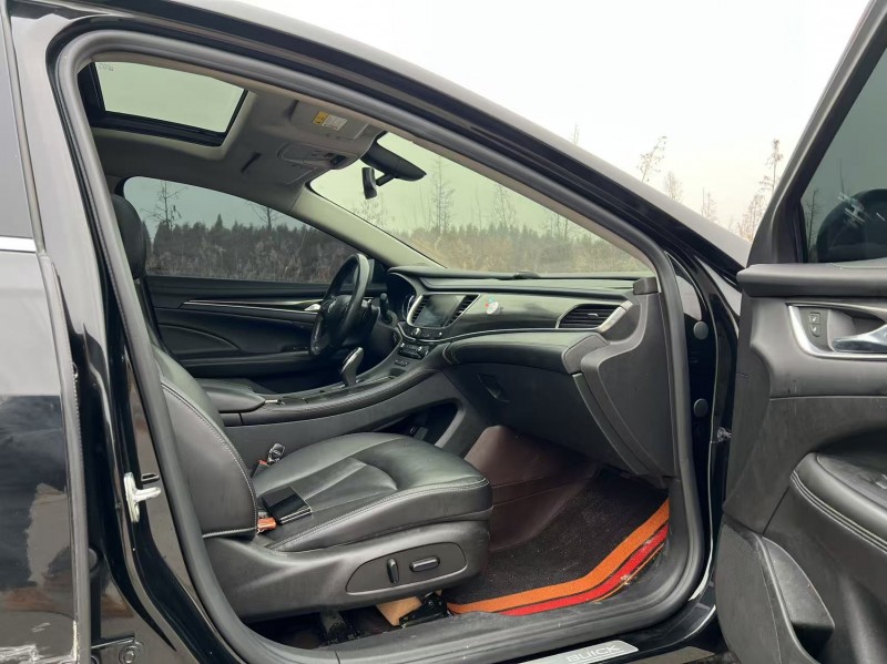 盐城18年别克君越6