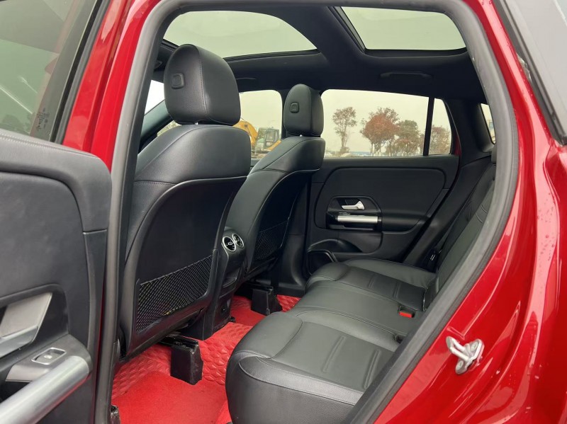 盐城22年奔驰GLA5