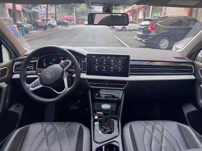 长沙25年大众途观4