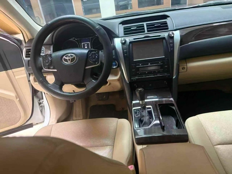 蚌埠17年丰田凯美瑞5