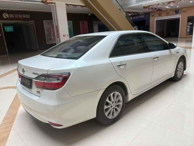 蚌埠17年丰田凯美瑞7