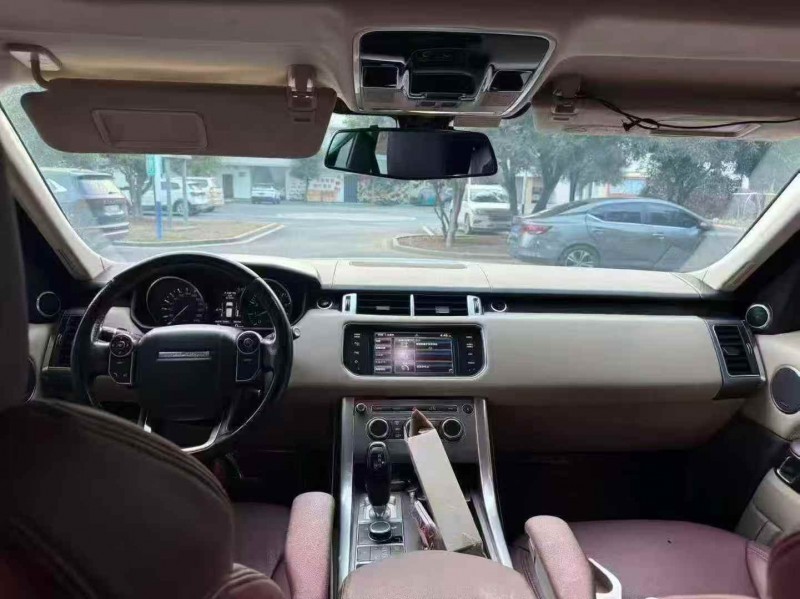 景德镇19年路虎揽胜运动6