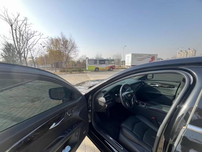 沧州22年凯迪拉克CT66