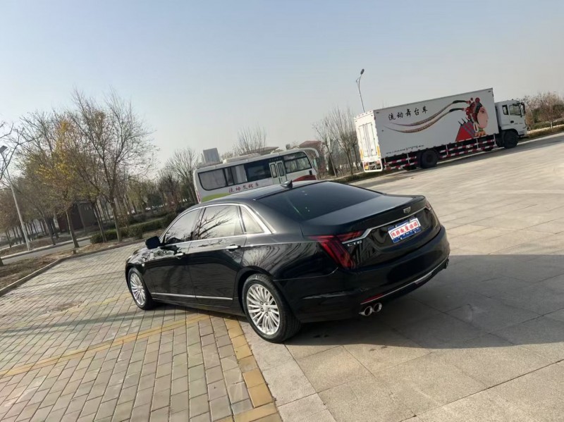 沧州22年凯迪拉克CT68