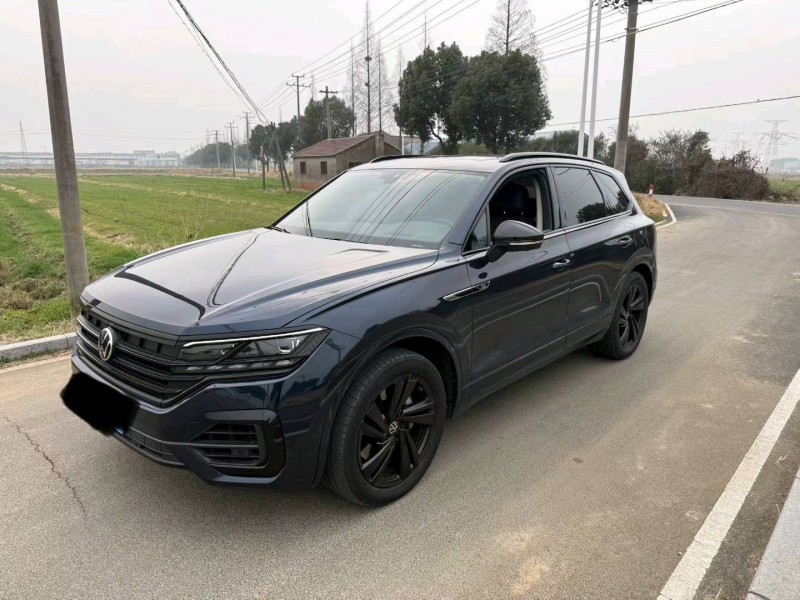 常州24年大众途锐2