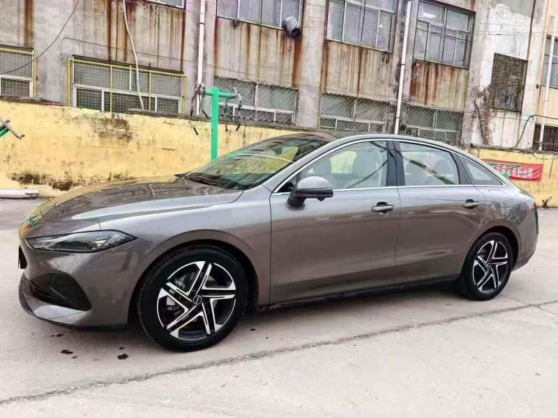 东营24年荣威D73