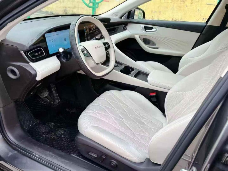 东营24年荣威D76