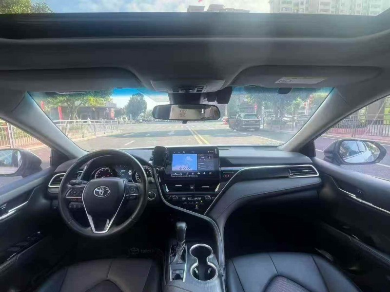 连云港24年丰田凯美瑞4